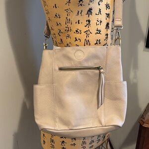 Elegant Cream Cross Body Shoulder Bag